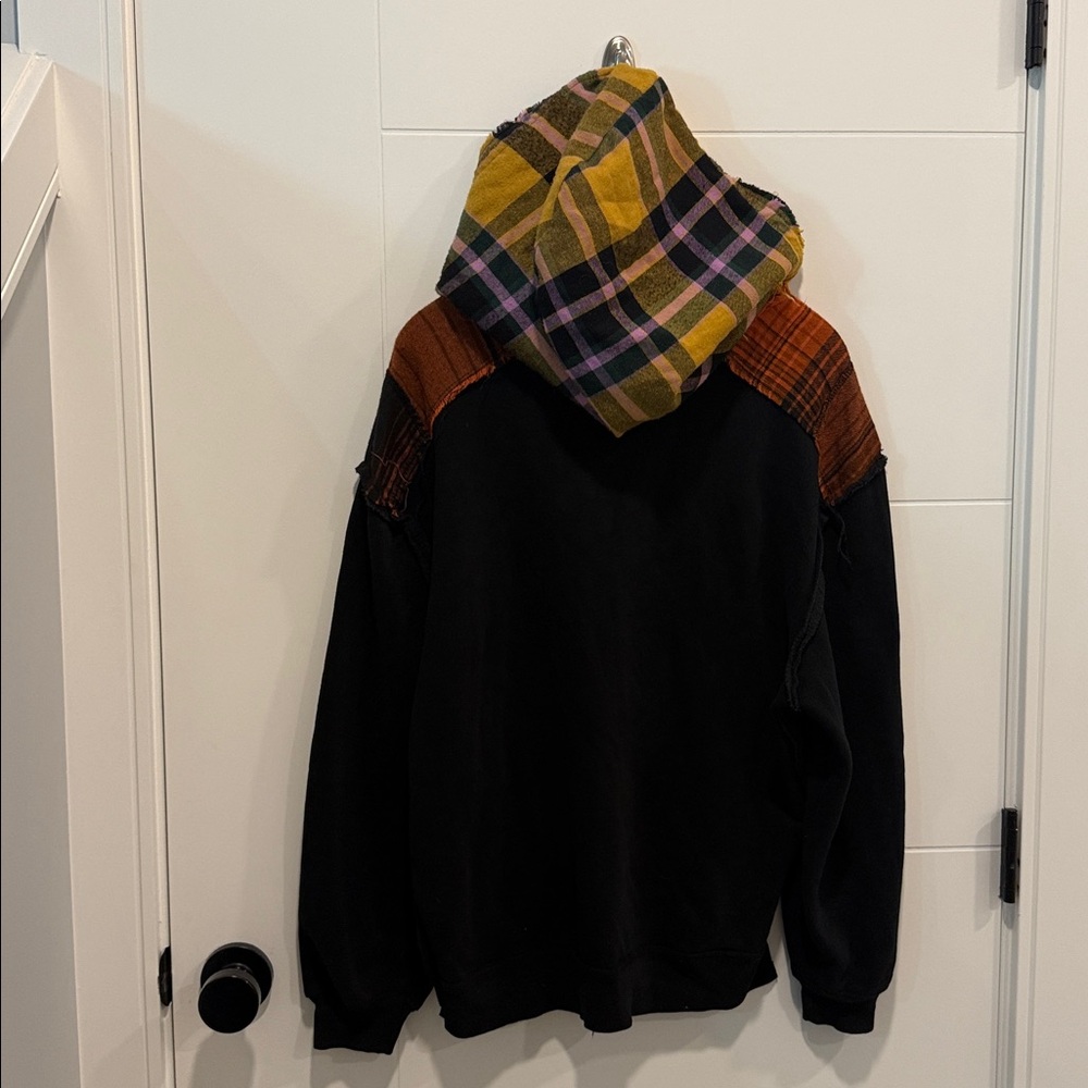 BDG Black Fleece hooded sweater size XS - Picture 7 of 9